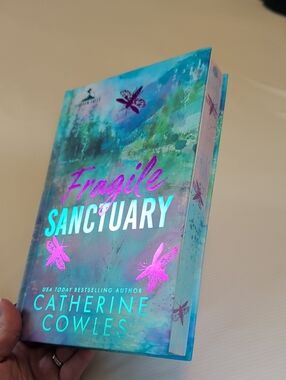 *SE* HARD COVER - Fragile Sanctuary By Catherine Cowles